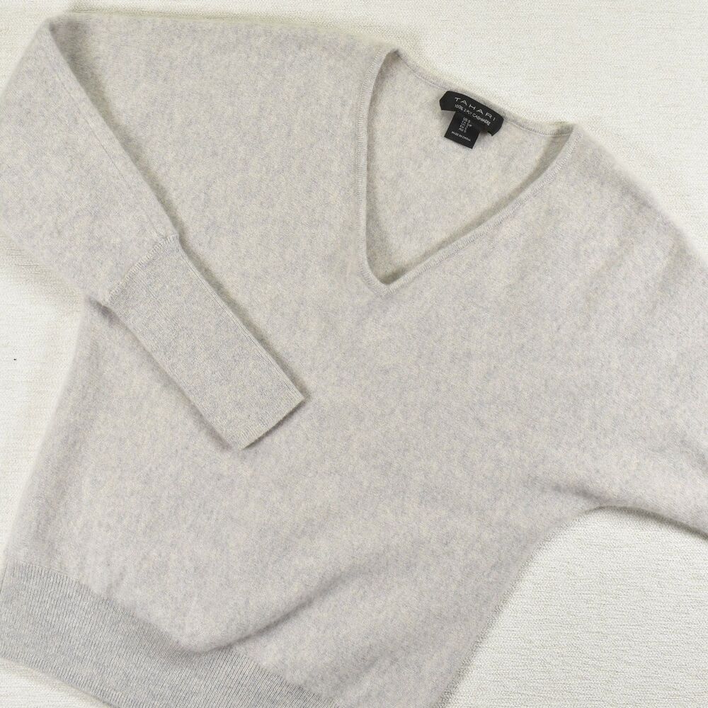 Tahari 100% Cashmere V-Neck Sweater Womens Small Light Gray Dolman Sleeve 2-Ply